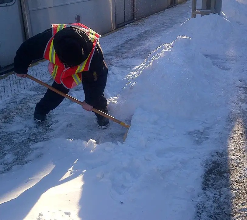 Snow Ice Removal - Facility Solutions Canada Limited -